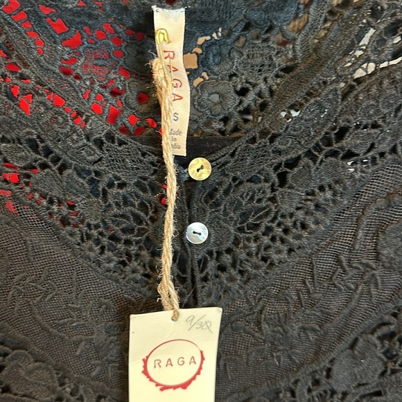 RAGA black sleeveless laced and embroidered top size S NWT - Picture 2 of 3